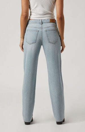 Jordyn Low Rise Straight Leg Jeans Ripped Knee Light Indigo image number 4