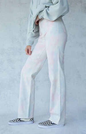 Eco Tie Dye '90s Boyfriend Jeans image number 3