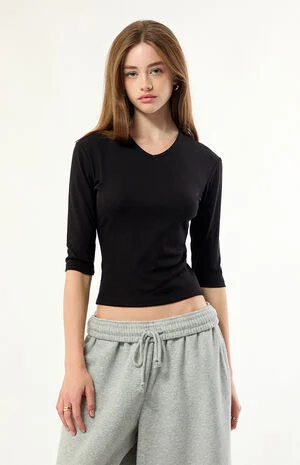 Brynn V-Neck 3/4 Sleeve Top image number 1
