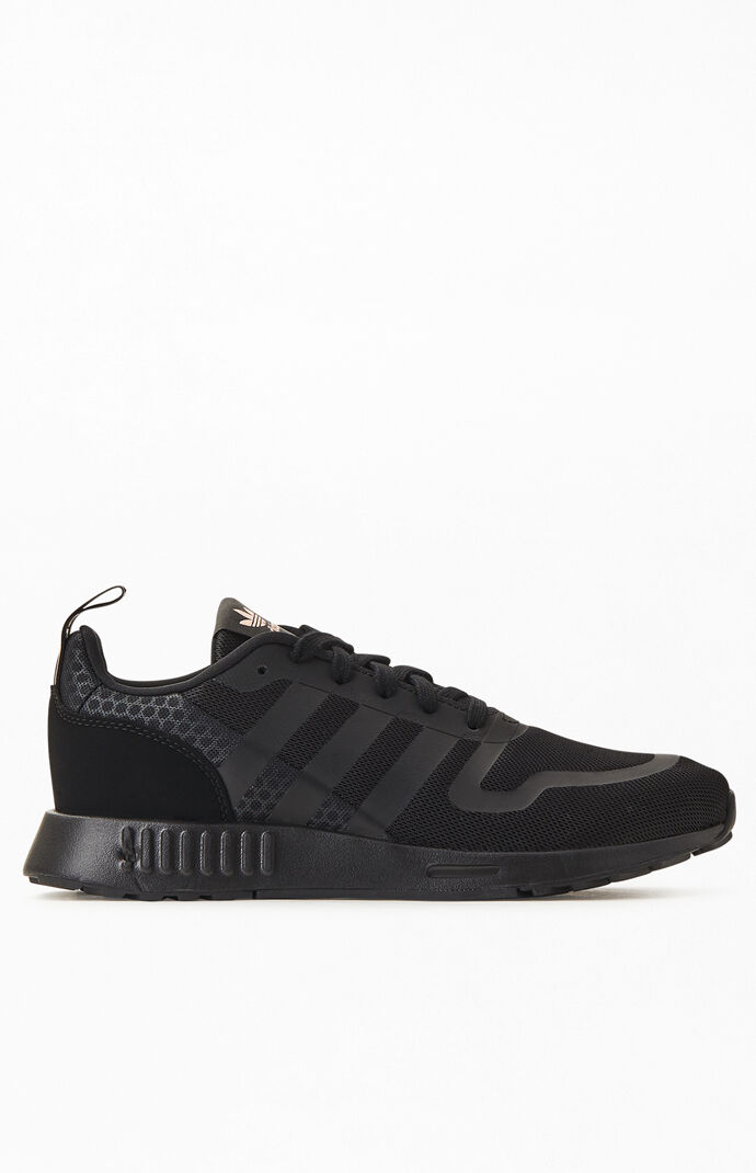 Black Smooth Runner Sneakers