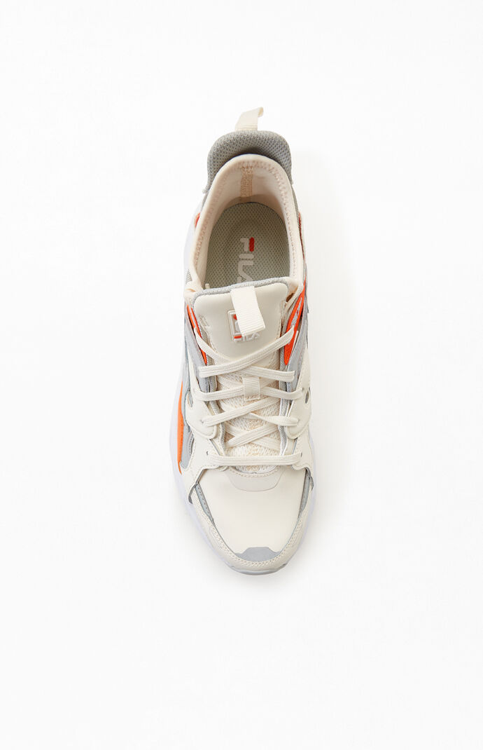 hala sneaker