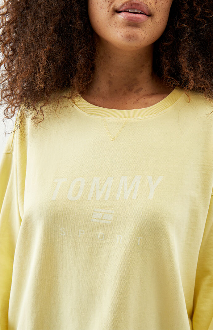 Tommy hilfiger vintage tommy 2025 boyfriend crew neck sweatshirt