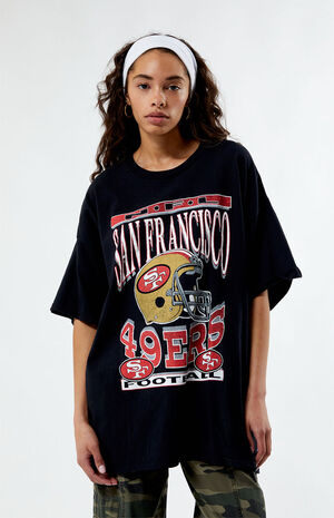 San Francisco 49ers Helmet Oversized T-Shirt Dress image number 1