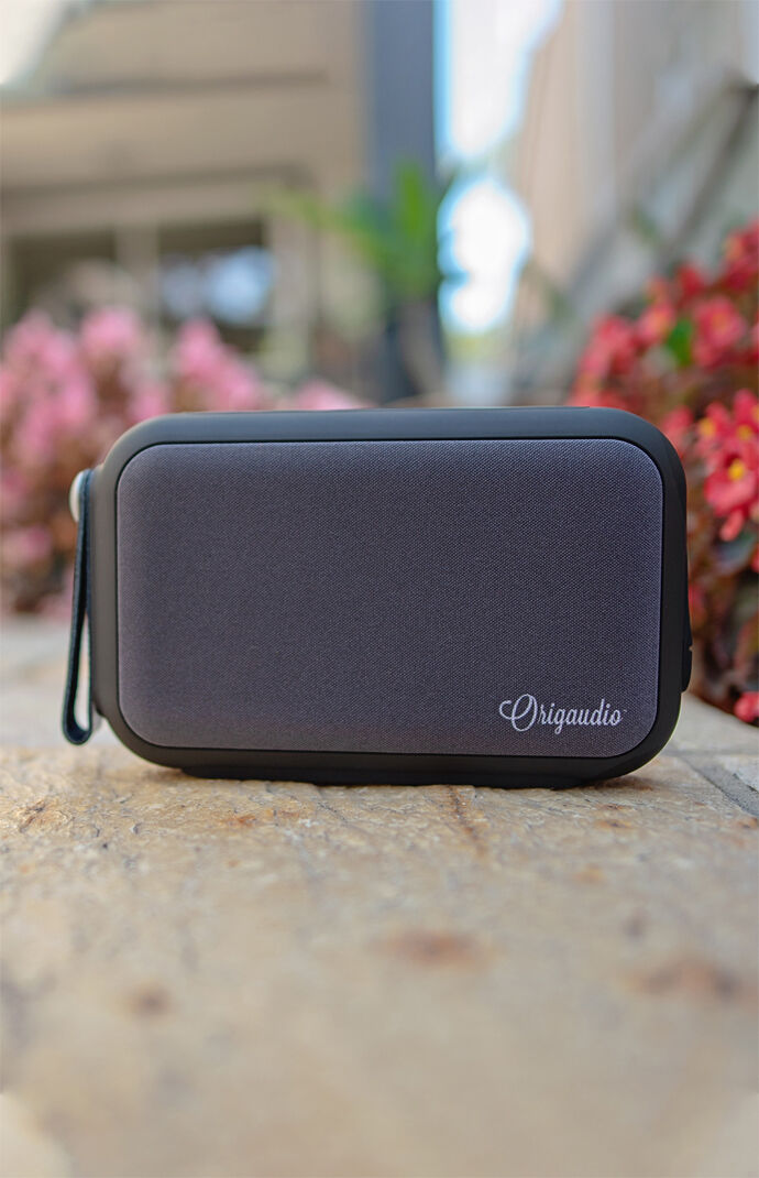 Black Thumpah Bluetooth Speaker