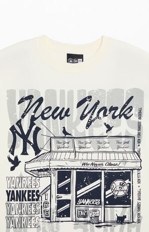 NY Yankees Bodega T-Shirt image number 2