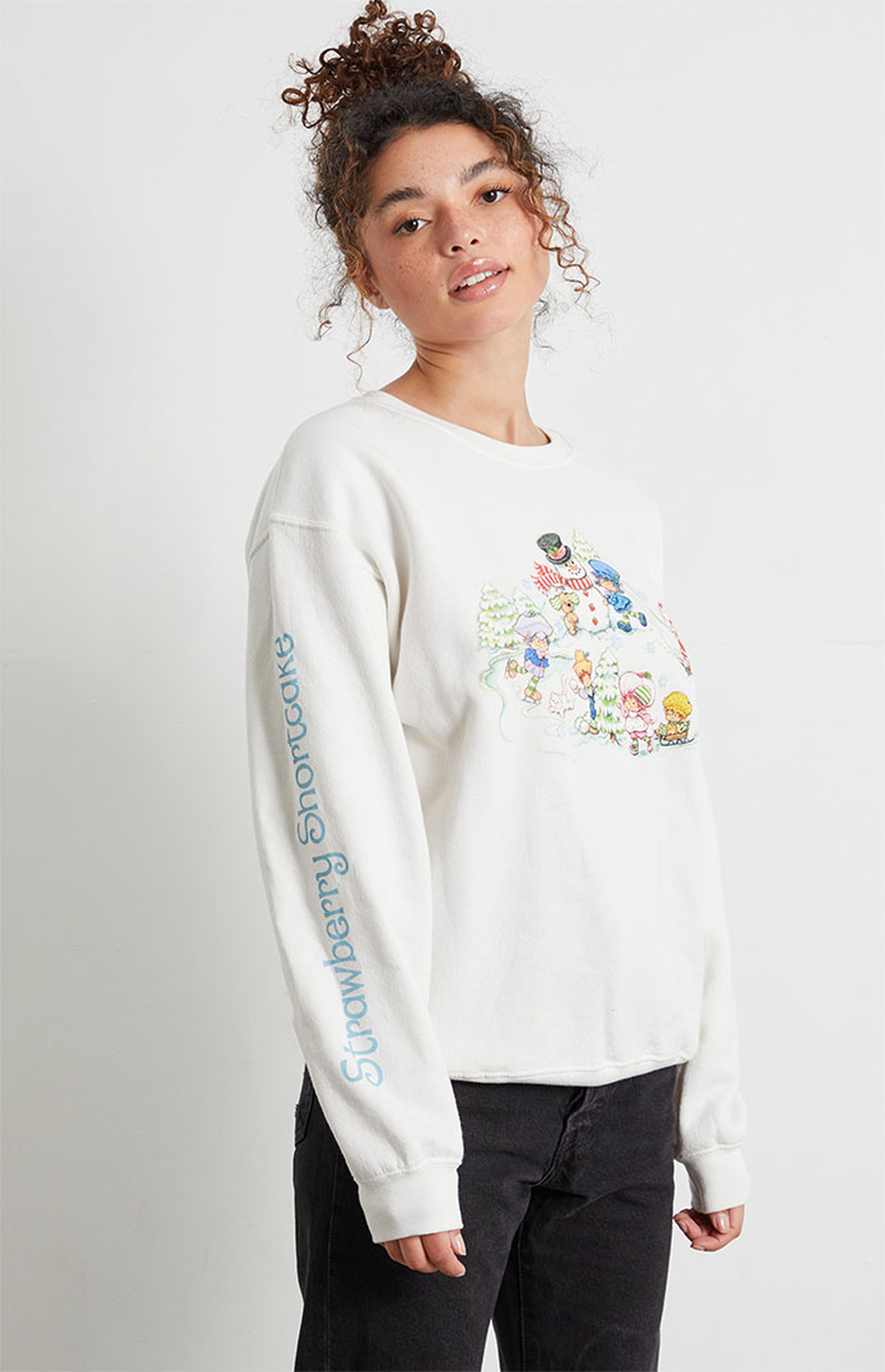 Strawberry Shortcake Ice Skating With Friends Crew Neck Sweatshirt PacSun