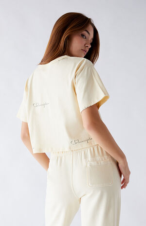 AOP Heritage Cropped T-Shirt AOP Heritage Cropped T-Shirt image number null