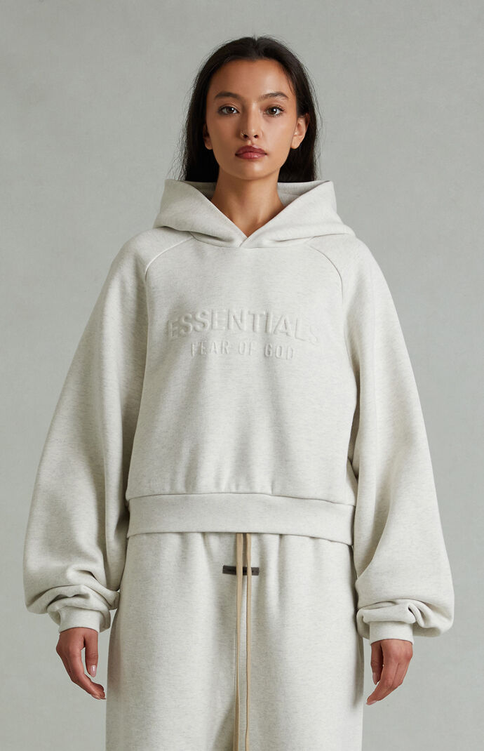 Fear of God ESSENTIALS Women's Heather Oatmeal '90s Embossed Raglan Cropped Hoodie