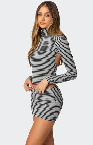 Leana Striped Turtle Neck Top image number 5