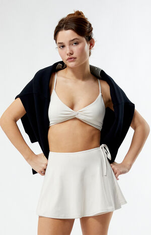 PAC WHISPER Active June Twist Front Sports Bra image number 4