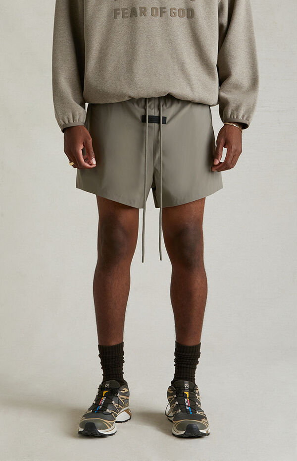 Fear of God ESSENTIALS Dust Nylon Running Shorts | Pacsun ★24SS ★ESSENTIALS NYLON RUNNING SHORT