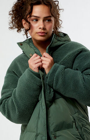 Love Trip Puffer Jacket image number 2