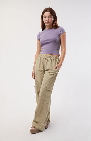 Pansy T-Shirt image number 4