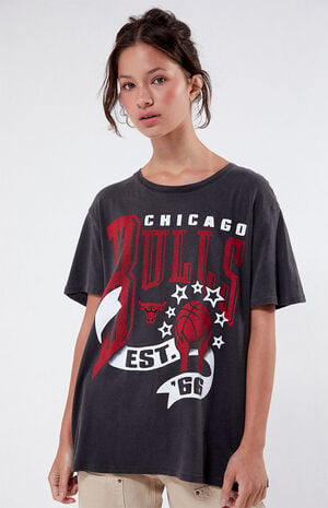 Chicago Bulls Banner Vintage T-Shirt image number 1