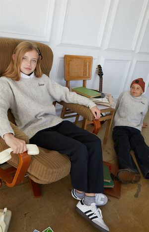 Heather Grey Cable Knit Sweater image number 4