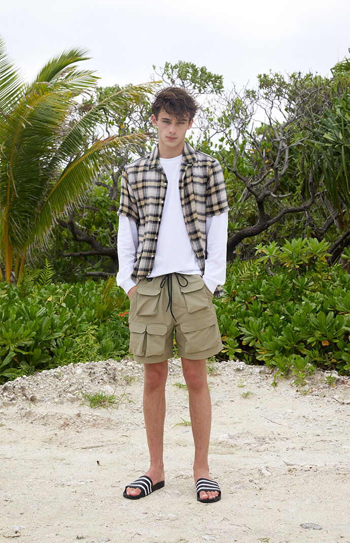 Pacsun nylon cargo shorts 2025