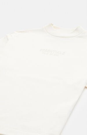 Essentials Cloud Dancer T-Shirt image number 2