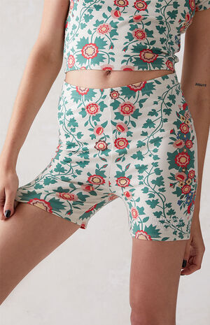 x PacSun Floral Printed Biker Shorts image number 2