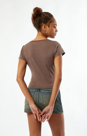 Poppy V-Neck Button T-Shirt image number 5