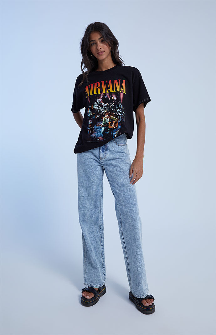 Nirvana t 2024 shirt outfits
