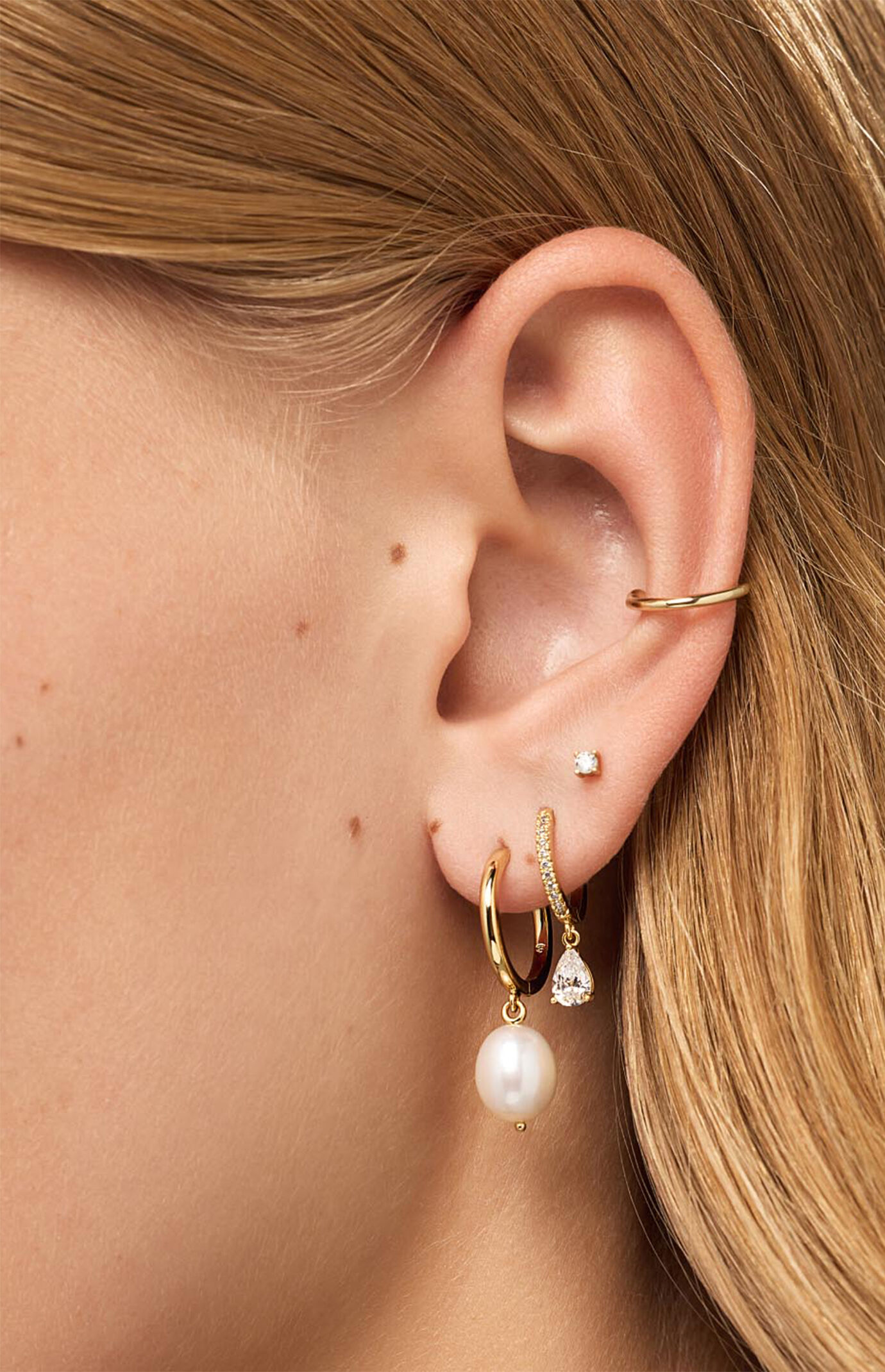 Ana Luisa Medium Frida Pearl Hoop Earrings