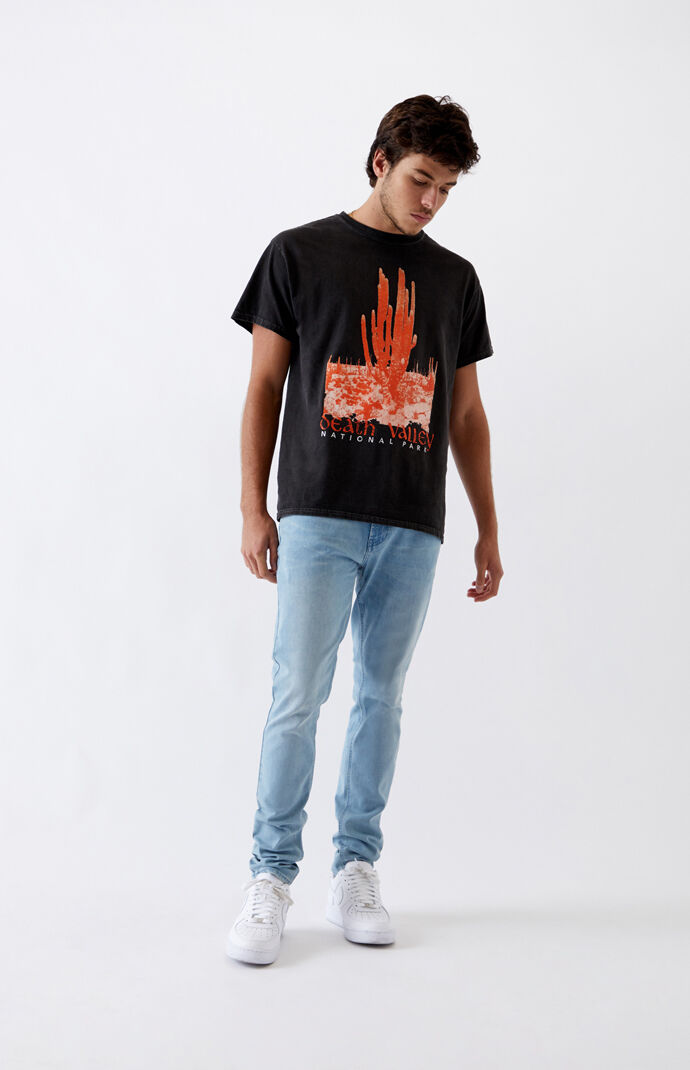 Light Skinny Jeans