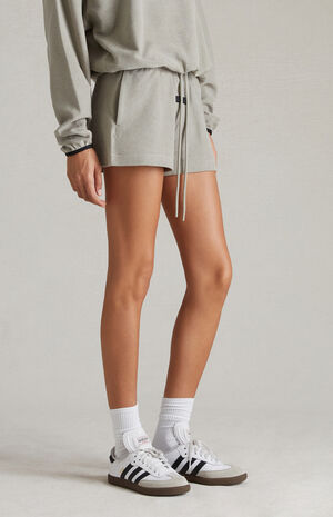 Women's Seal Reverse Fleece Running Shorts image number 2