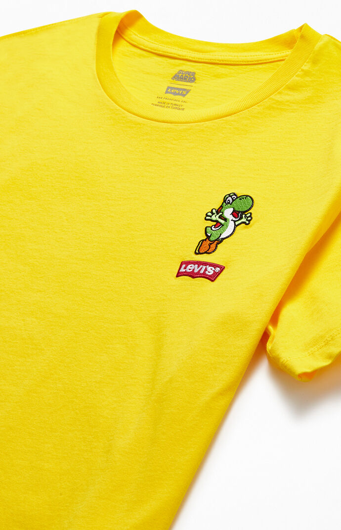 x Nintendo Yoshi T-Shirt