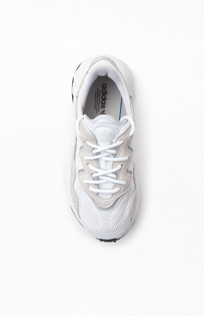 ozweego adidas white