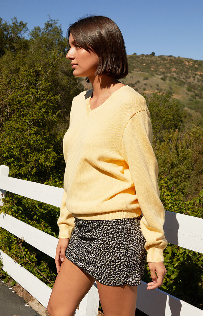 Pacsun best sale yellow sweater