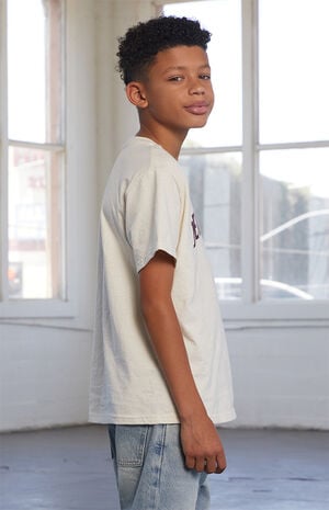 x Pacsun Kids Fifth Avenue T-Shirt image number 3