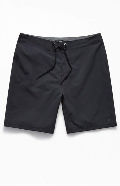 One &amp; Only 20" Boardshorts