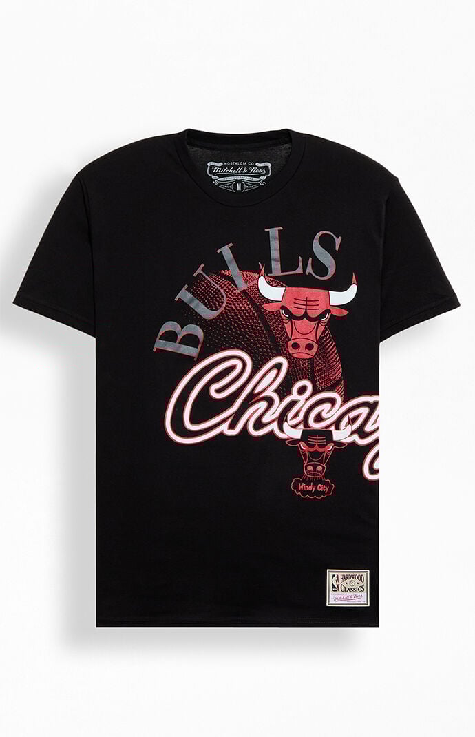 Mitchell & Ness Chicago Bulls Maxed Out T-Shirt | PacSun