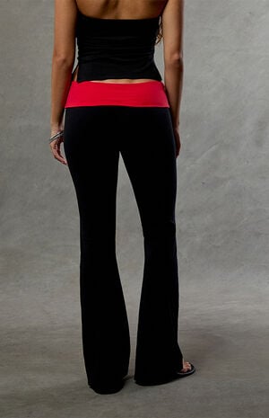 Georgia Bulldogs Fold-Over Flare Yoga Pants image number 4