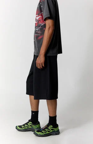 Black Fleece Ultra Baggy Sweat Shorts image number 3