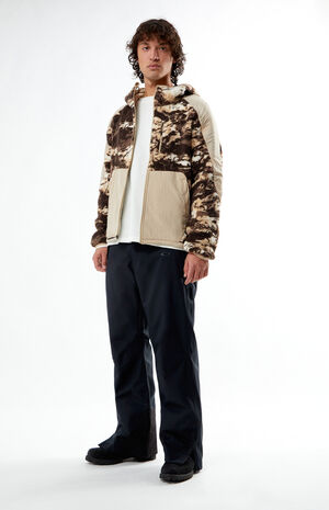 Best Cedar Snow Pants image number 4