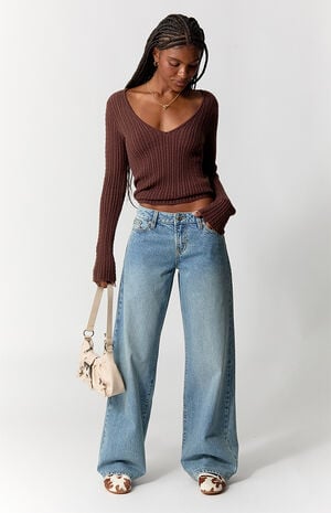 Casey Low Rise Baggy Jeans Light Wash Blue image number 6