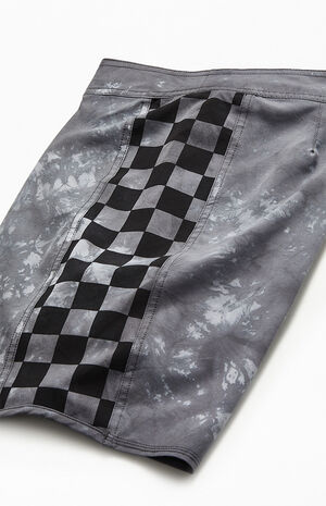 OG Overdye Arch 18" Boardshorts image number 4