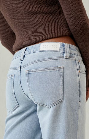 Charlie Low Rise Baggy Bootcut Jeans Light Blue Wash image number 5