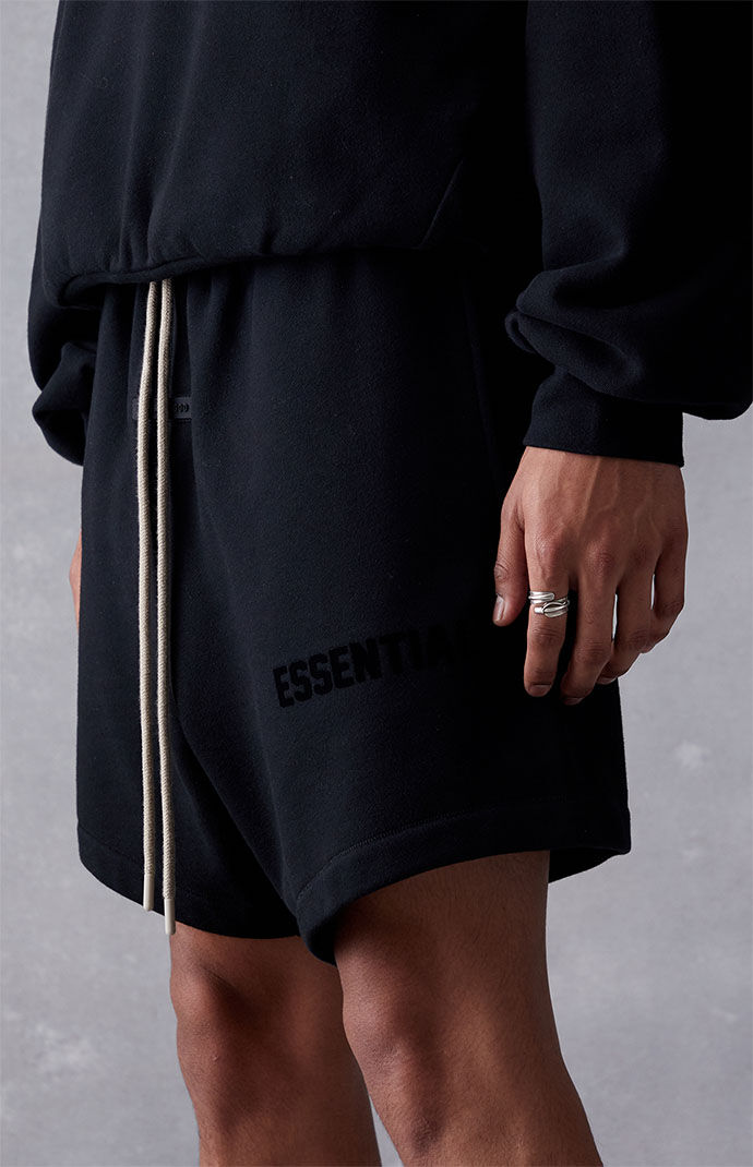 Fear of god essentials 2025 graphic sweat shorts black