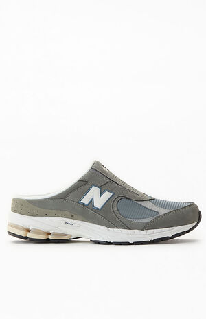 2002RM image number 1