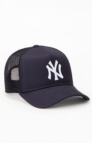 NY Yankees 9FORTY Trucker Hat image number 1