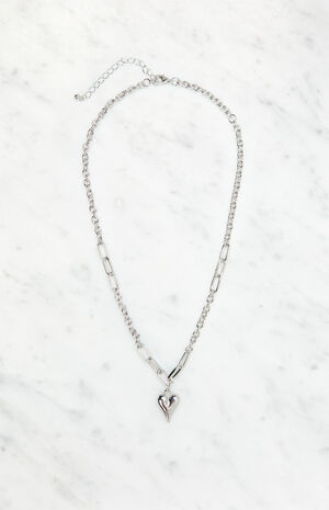 Heart Chain Link Necklace image number 1