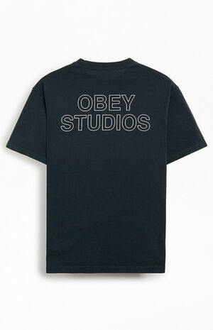 Studios Outline T-Shirt image number 1