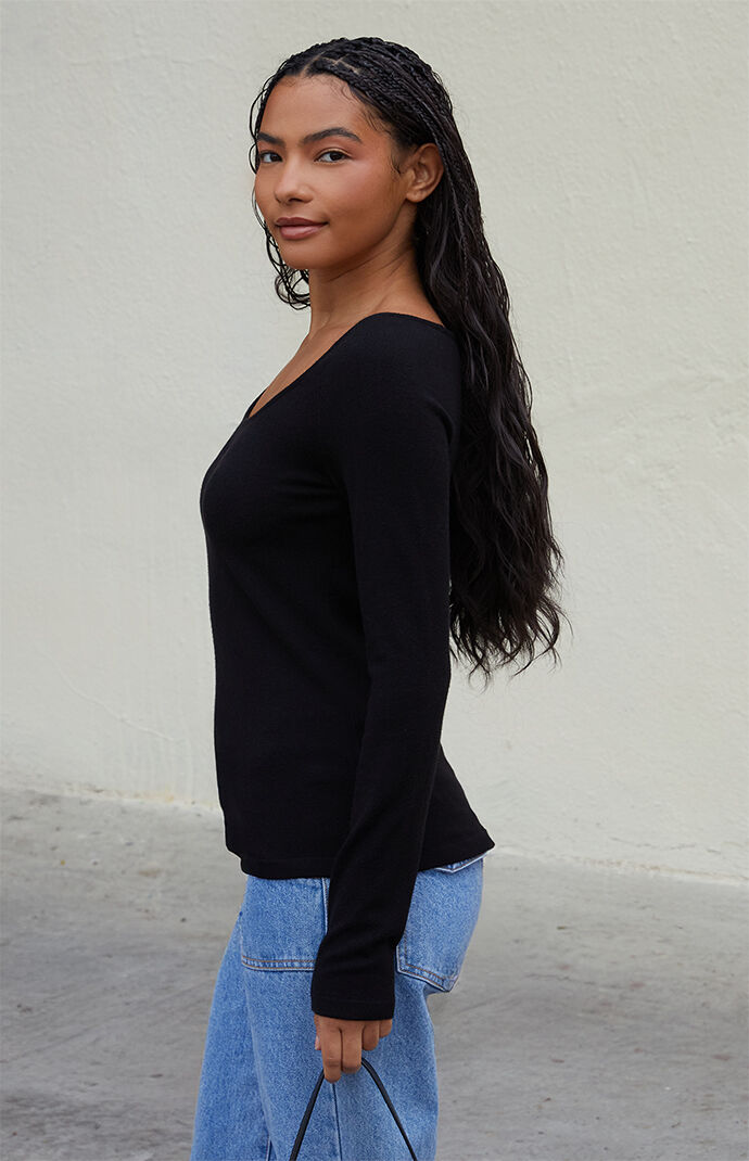 John Galt Black Scoop Neck Long Sleeve Top