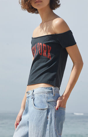 Black Bonnie New York Off-The-Shoulder Top image number 2