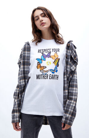 Respect Mother Earth Tyler T-Shirt Respect Mother Earth Tyler T-Shirt image number null