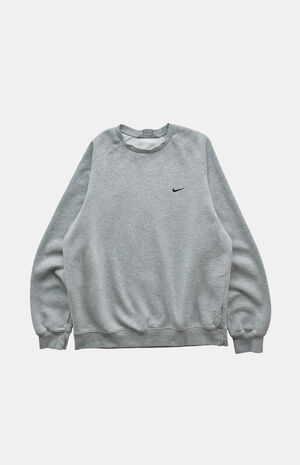 2000s Nike Crew Neck Sweatshirt image number 1