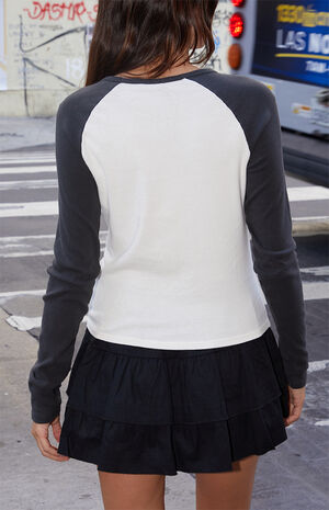 28 Bella Long Sleeve Colorblock Top image number 3