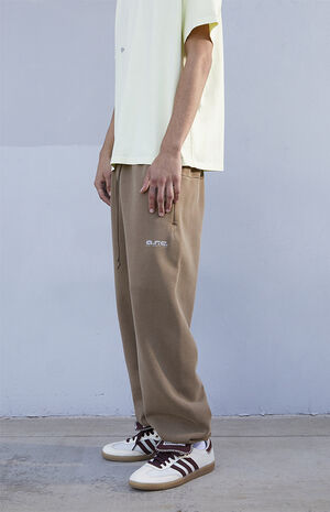 Brown Comfort Heavyweight Jogger Sweatpants image number 4